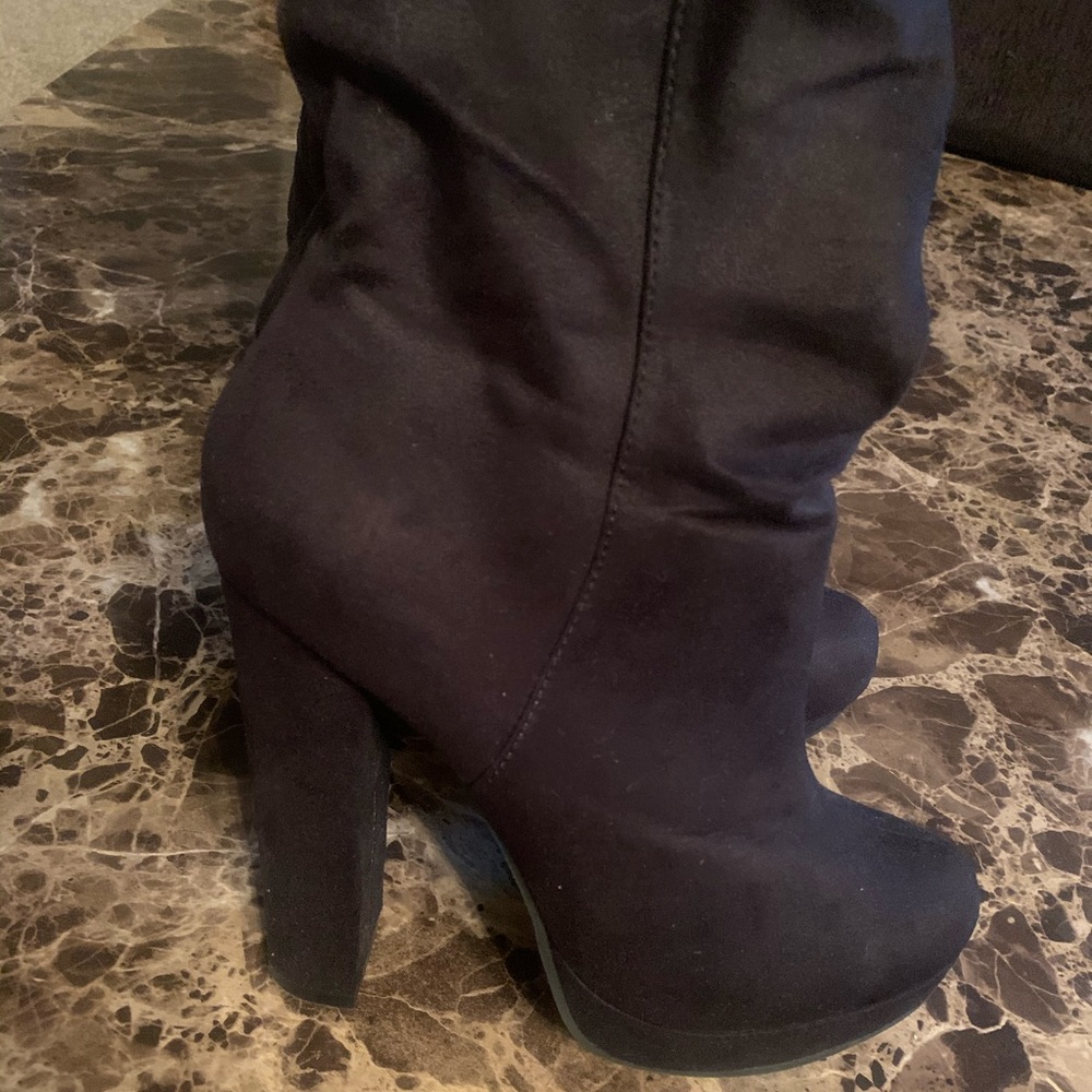 Black suede boots